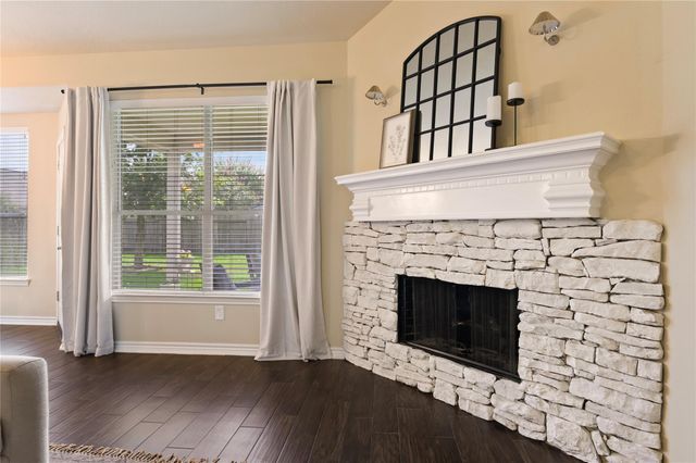 6704 Hidden Colony Lane, Dickinson, TX 77539