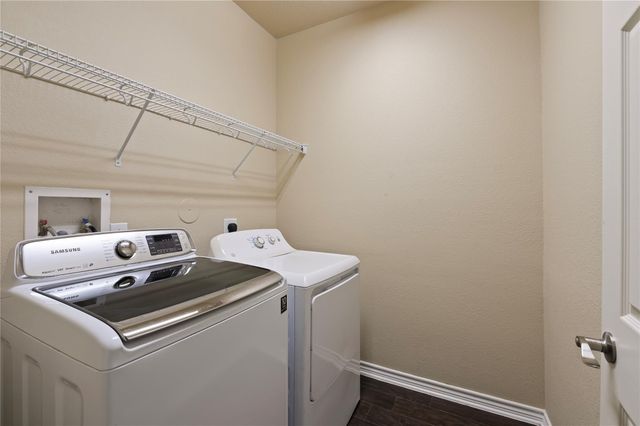 6704 Hidden Colony Lane, Dickinson, TX 77539