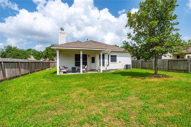 6704 Hidden Colony Lane, Dickinson, TX 77539