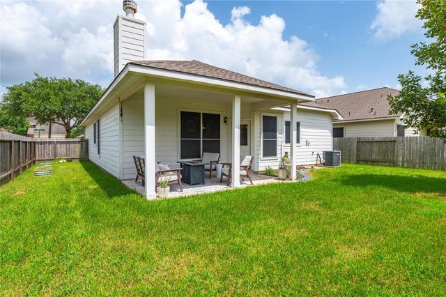 6704 Hidden Colony Lane, Dickinson, TX 77539