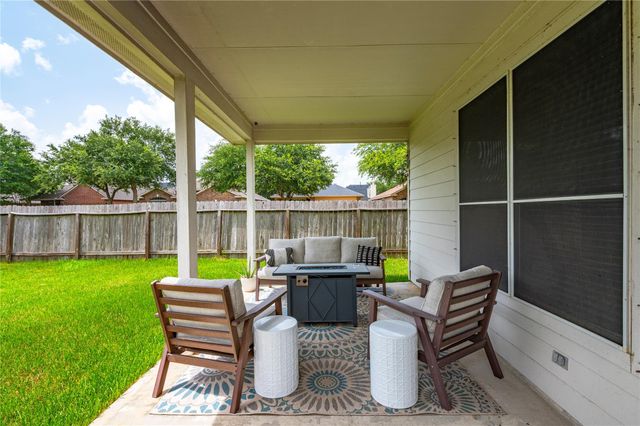 6704 Hidden Colony Lane, Dickinson, TX 77539
