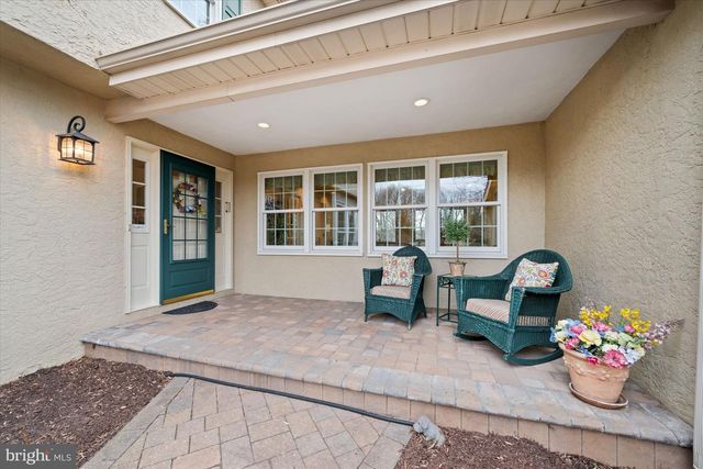 12 LARCHMONT CT, Hockessin, DE 19707