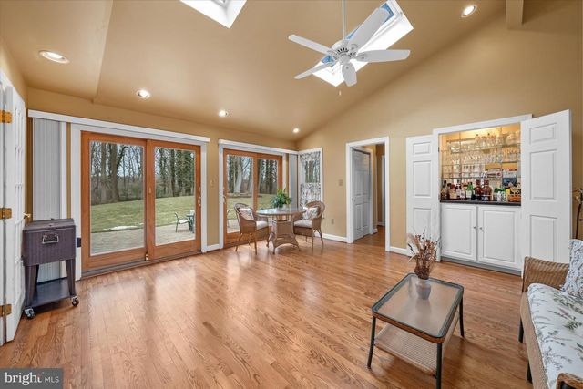 12 LARCHMONT CT, Hockessin, DE 19707