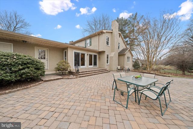 12 LARCHMONT CT, Hockessin, DE 19707