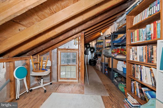 12 LARCHMONT CT, Hockessin, DE 19707