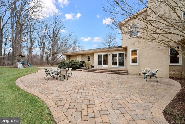 12 LARCHMONT CT, Hockessin, DE 19707