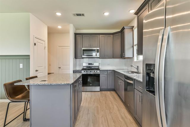 339 Friesian Court, Alvin, TX 77511