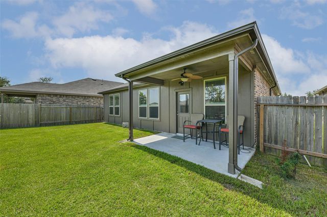 339 Friesian Court, Alvin, TX 77511