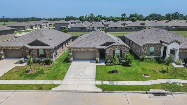 339 Friesian Court, Alvin, TX 77511