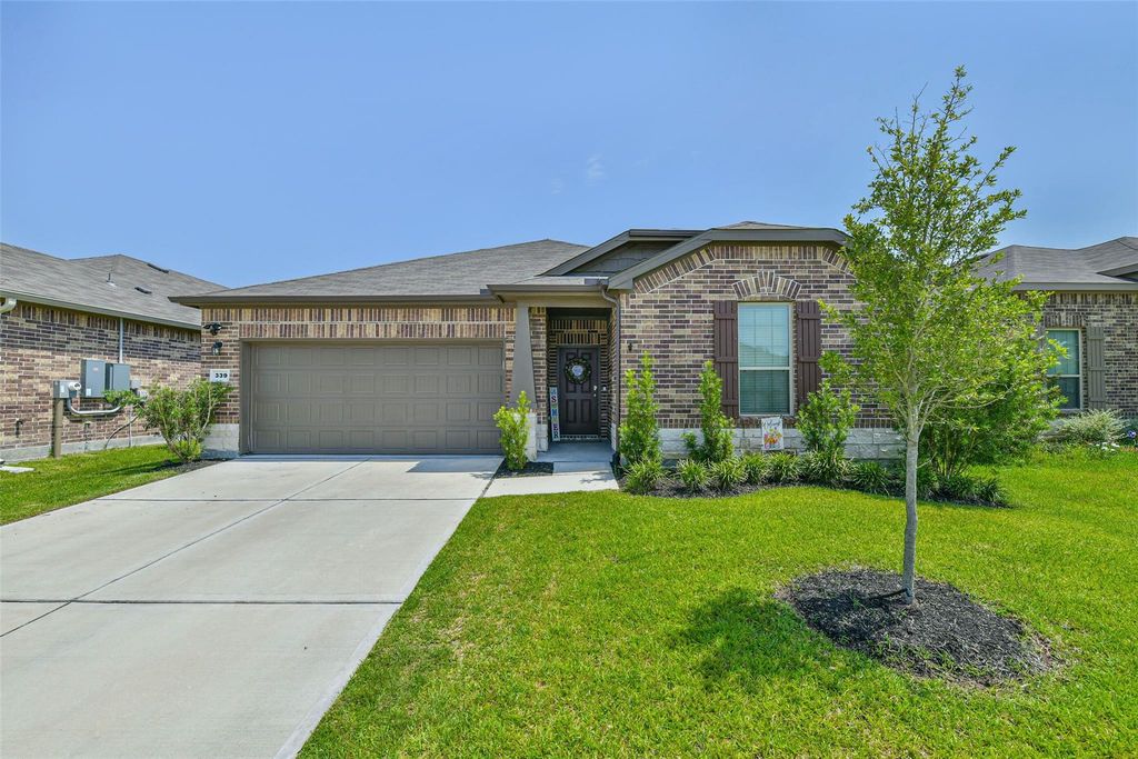 339 Friesian Court, Alvin, TX 77511