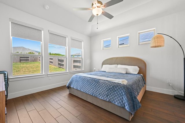 7710 Ellas Inlet DR, Austin, TX 78744