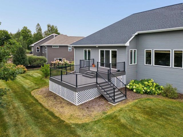 3361 LANGDON STREET, Green Bay, WI 54311