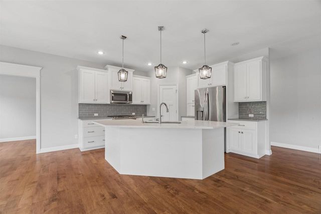 3361 LANGDON STREET, Green Bay, WI 54311