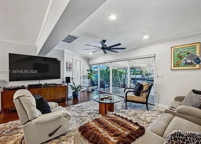 2125 NE 17TH Terrace, Wilton Manors, FL 33305