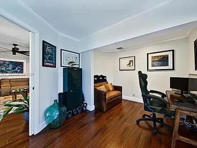 2125 NE 17TH Terrace, Wilton Manors, FL 33305