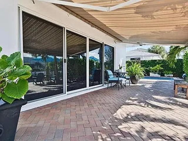 2125 NE 17TH Terrace, Wilton Manors, FL 33305