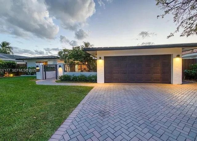 2125 NE 17TH Terrace, Wilton Manors, FL 33305