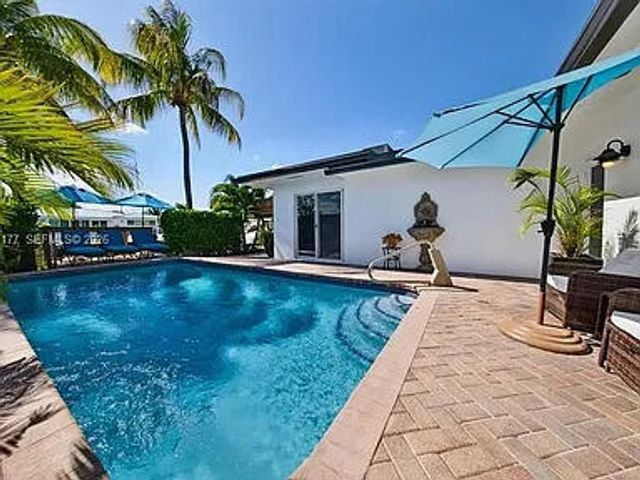 2125 NE 17TH Terrace, Wilton Manors, FL 33305