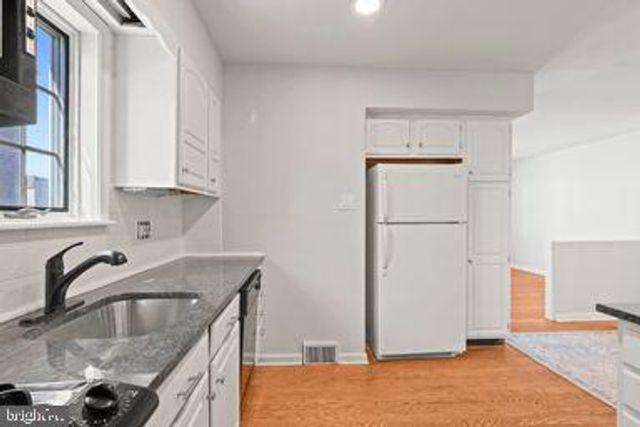 2712 MOWER ST, Philadelphia, PA 19152