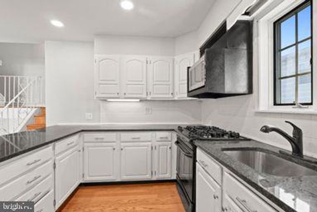 2712 MOWER ST, Philadelphia, PA 19152