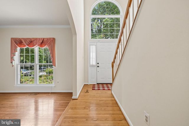 46557 HOLLYMEAD PL, Sterling, VA 20165