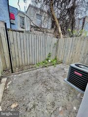 2640 N WATERLOO ST, Philadelphia, PA 19133