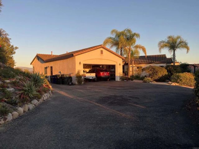 1707 Santa Margarita Drive, Fallbrook, CA 92028