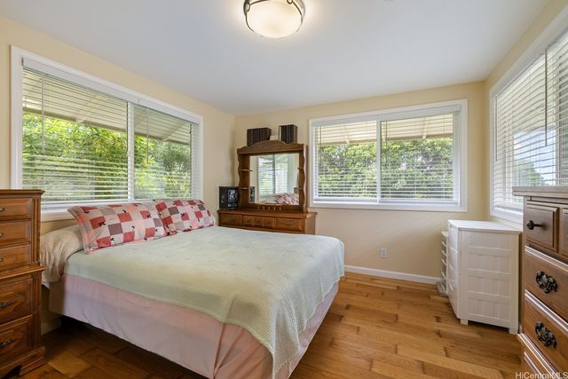 3137 Woodlawn Drive, Honolulu, HI 96822