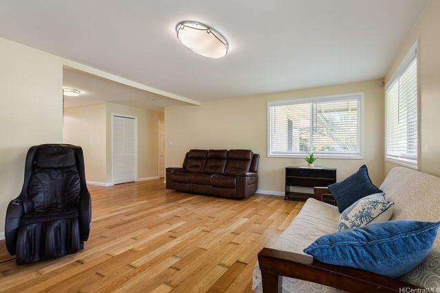 3137 Woodlawn Drive, Honolulu, HI 96822