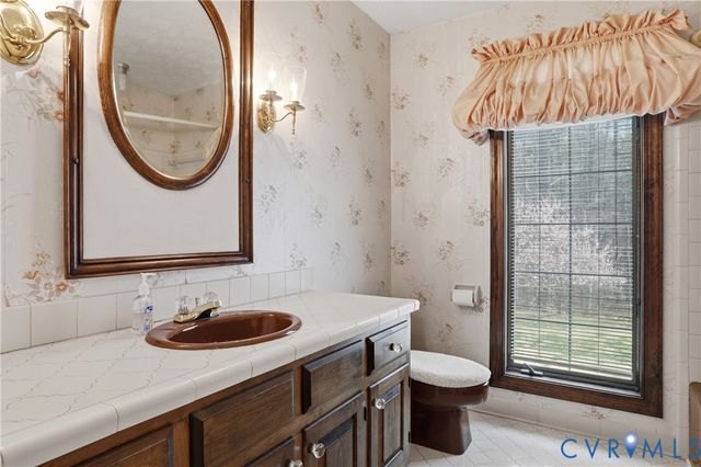 7166 Rotherham Dr, Mechanicsville, VA 23116