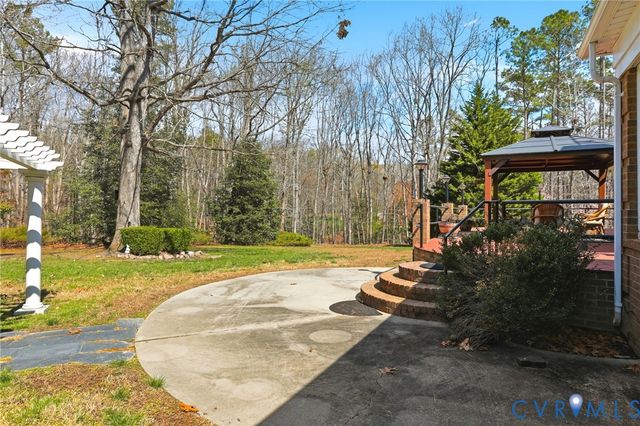 7166 Rotherham Dr, Mechanicsville, VA 23116