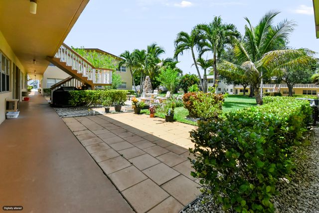 203 Coventry I, West Palm Beach, FL 33417