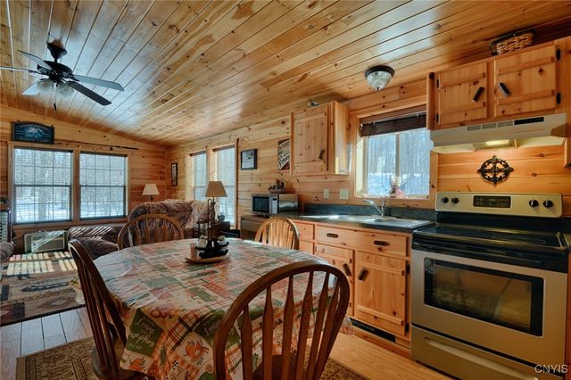 44 Browns Road, Macomb, NY 13654