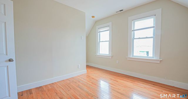 40 Shelter Street, New Haven, CT 06513