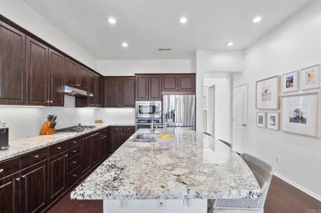1093 Breakaway Drive, Oceanside, CA 92057
