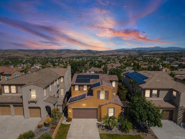 1093 Breakaway Drive, Oceanside, CA 92057