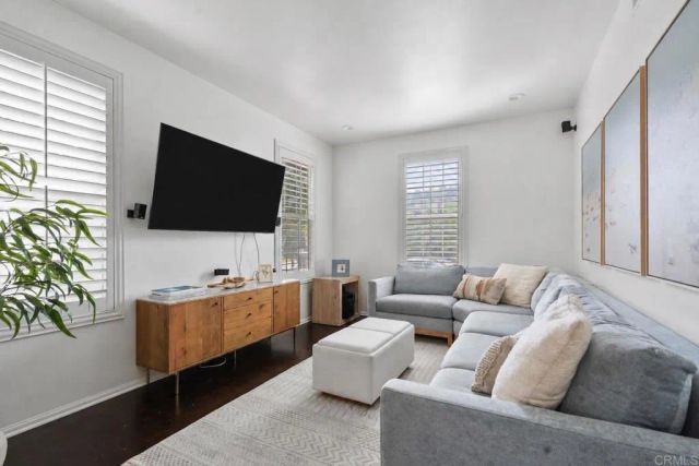 1093 Breakaway Drive, Oceanside, CA 92057