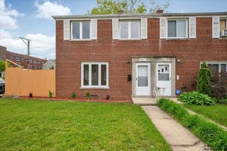 6227 N Ravenswood Avenue, Chicago, IL 60660