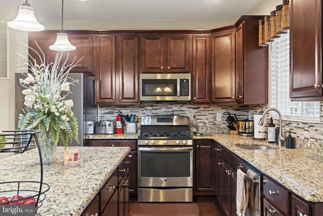 30139 HICKORY LN, Langhorne, PA 19047