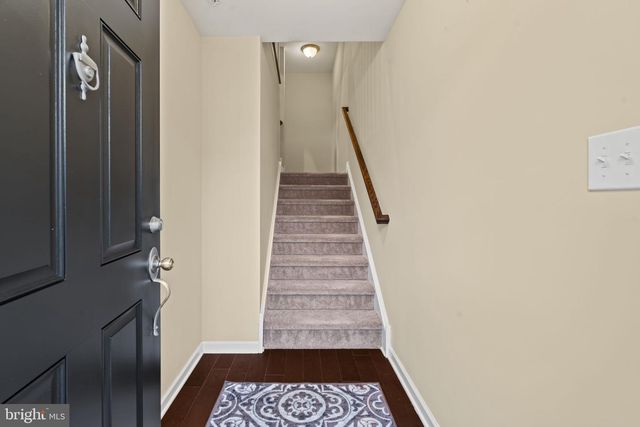 30139 HICKORY LN, Langhorne, PA 19047