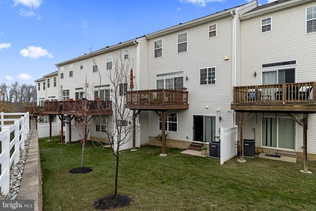 30139 HICKORY LN, Langhorne, PA 19047