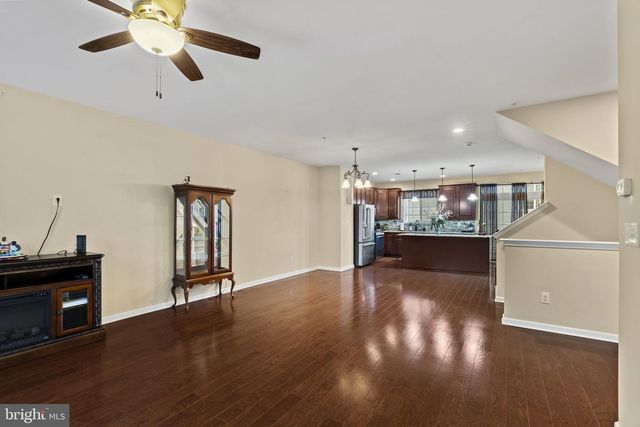 30139 HICKORY LN, Langhorne, PA 19047