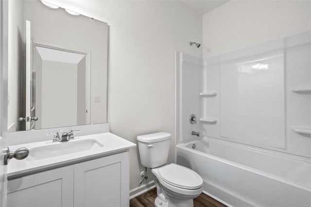 302 Sunlight Lake BLVD, Hutto, TX 78634