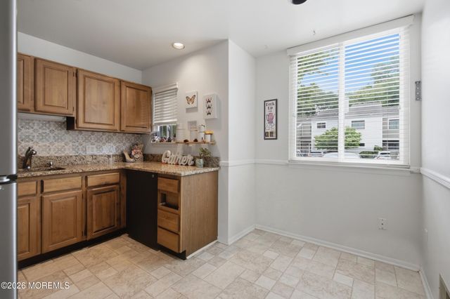 24 Gloria Court, Tinton Falls, NJ 07724