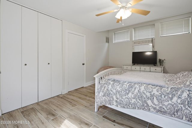 24 Gloria Court, Tinton Falls, NJ 07724