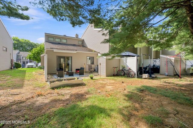 24 Gloria Court, Tinton Falls, NJ 07724