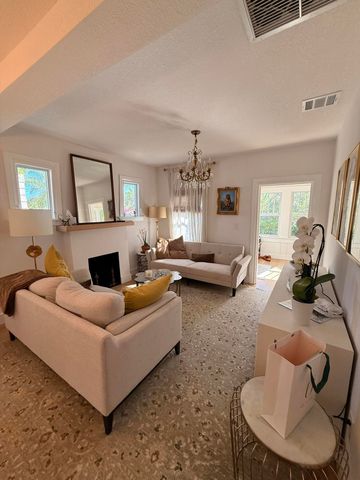 4605 Garden Avenue 1, West Palm Beach, FL 33405