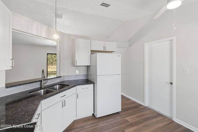 1124 Wyoming Drive SE, Palm Bay, FL 32909