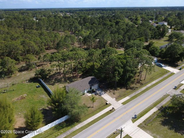 1124 Wyoming Drive SE, Palm Bay, FL 32909