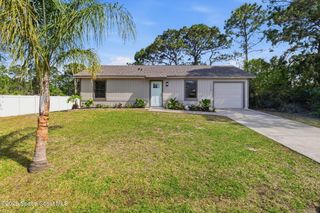 1124 Wyoming Drive SE, Palm Bay, FL 32909
